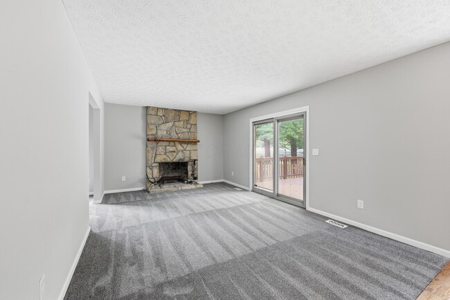Building Photo - 205 Brownsfell Dr