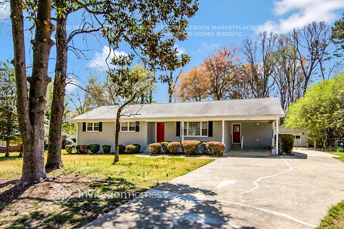 Building Photo - 232 Sandlewood Dr