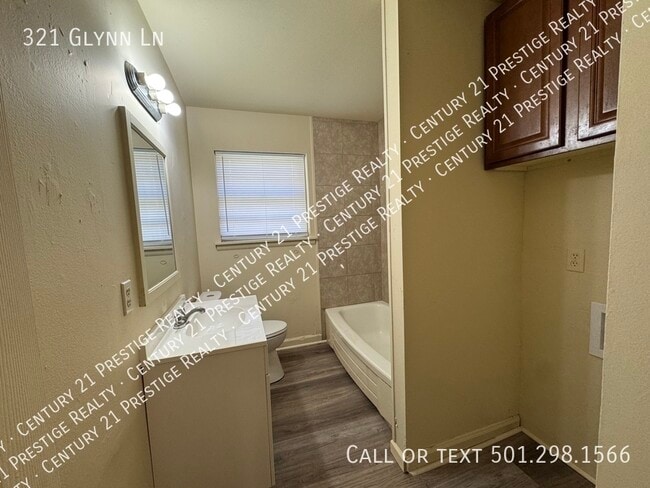 Building Photo - 321 Glynn Ln