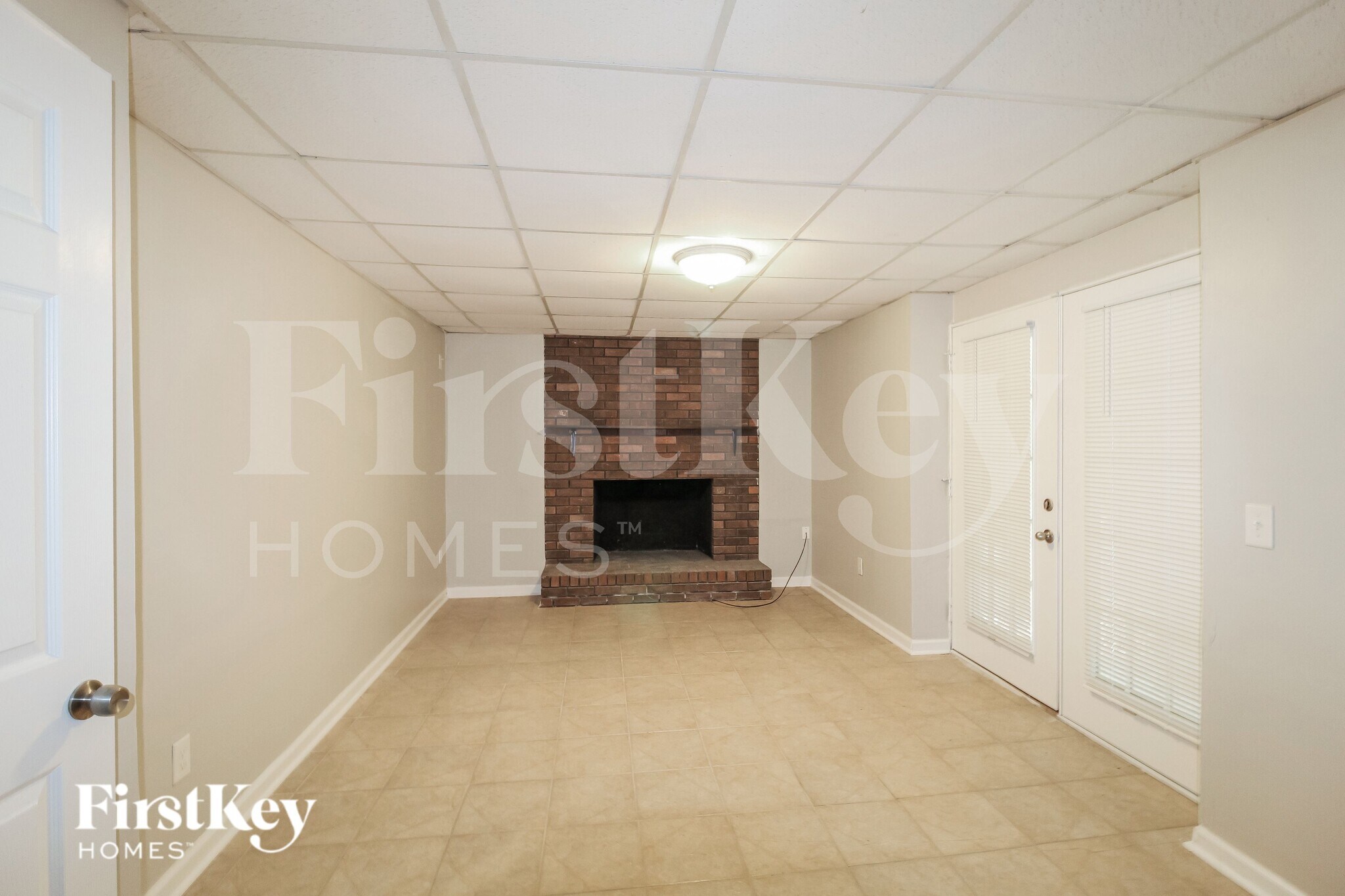 Building Photo - 4618 Forest Pl