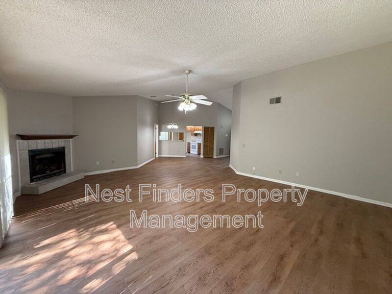 Building Photo - 11290 Southbury Pl