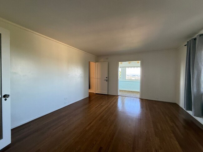 Building Photo - Luxury Upper Piedmont Estate