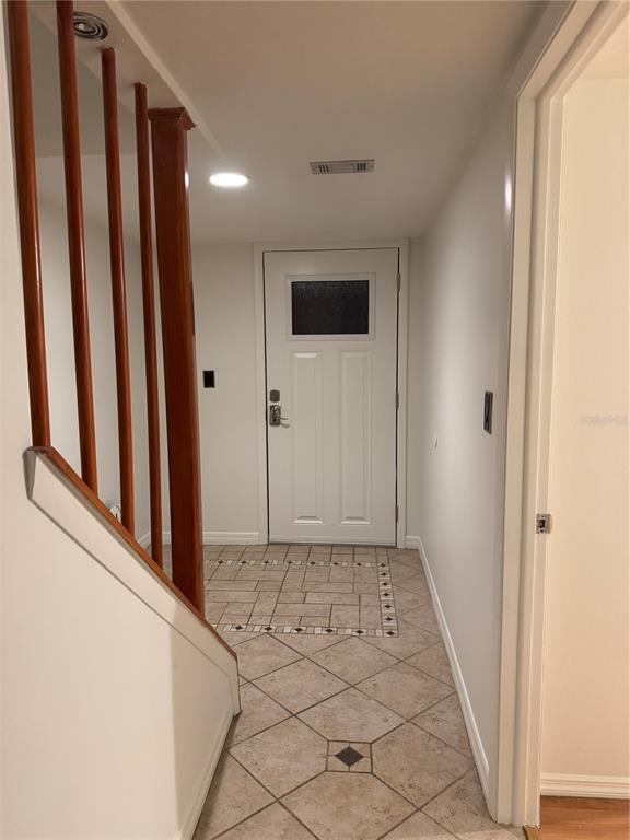 Building Photo - 105 4th Ave NE