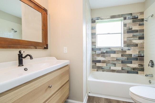 Building Photo - 24118 Grey Fox Dr