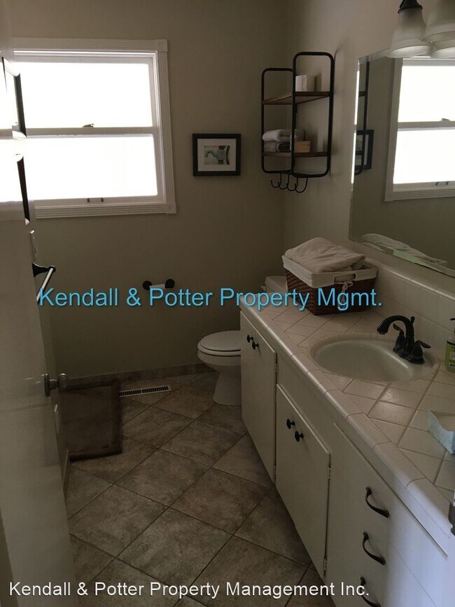 Building Photo - 3 br, 3 bath House - 2000 Cox Rd.