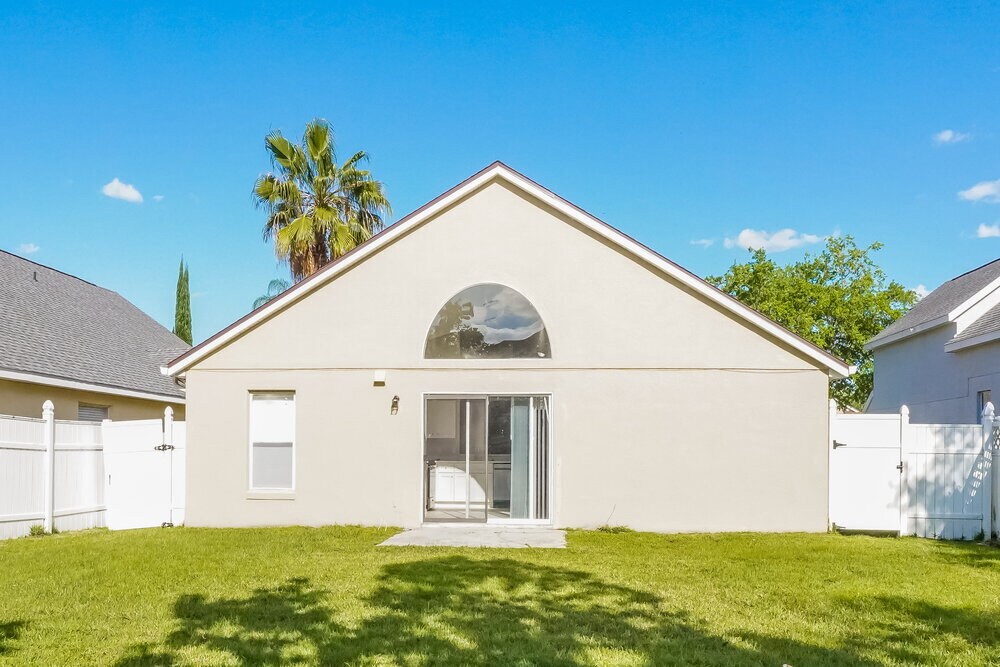 Building Photo - 6859 Bouganvillea Crescent Dr