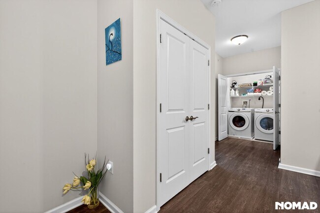 Building Photo - Charming 3BR Townhome in Highland Park