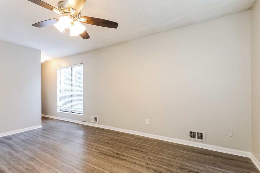 Building Photo - 8754 Edenton Way