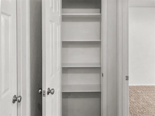 Building Photo - 7209 Starwood Dr