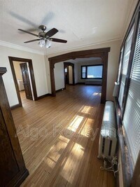 Building Photo - 1415 N Logan Ave