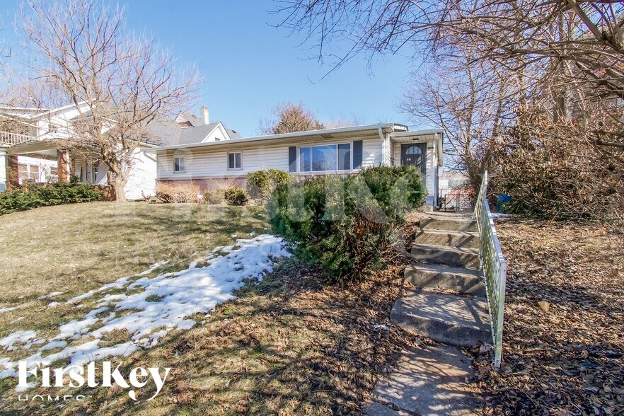 Building Photo - 2531 Boulevard Pl