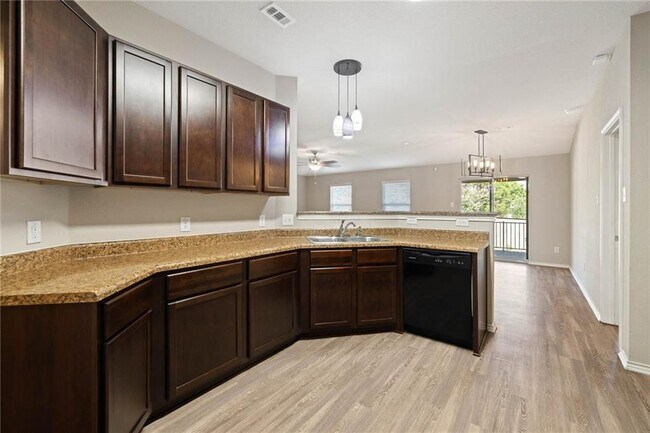 Building Photo - 16708 Black Kettle Dr