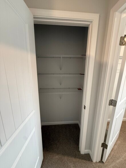 Building Photo - 172 Dale Mires Ln