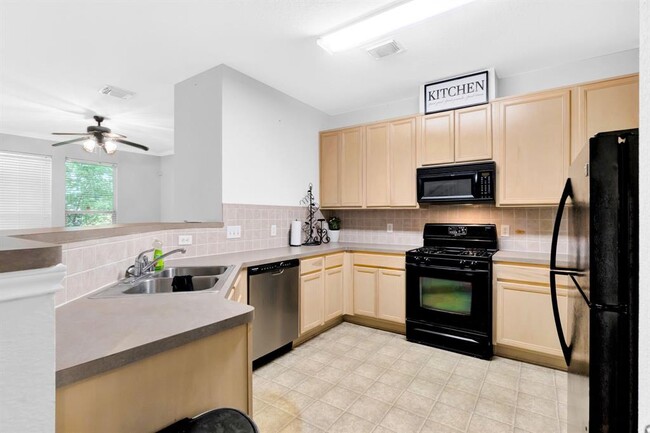 Building Photo - 13006 Cressida Glen Ln