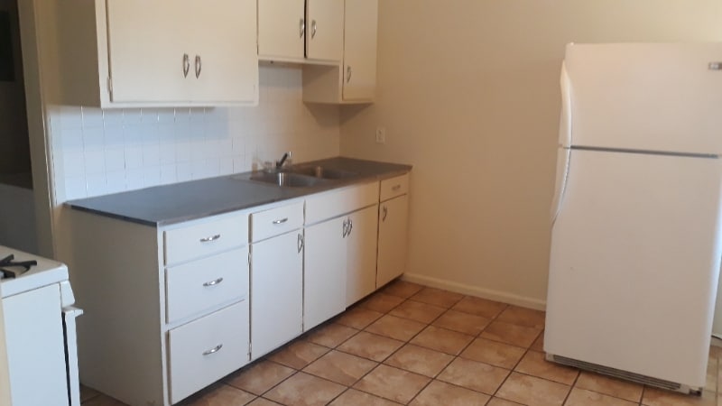 Building Photo - 801 27th St