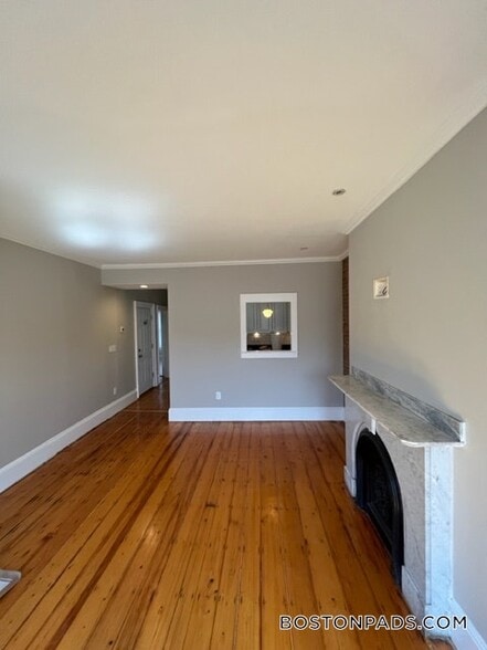 Building Photo - 127 Pembroke St