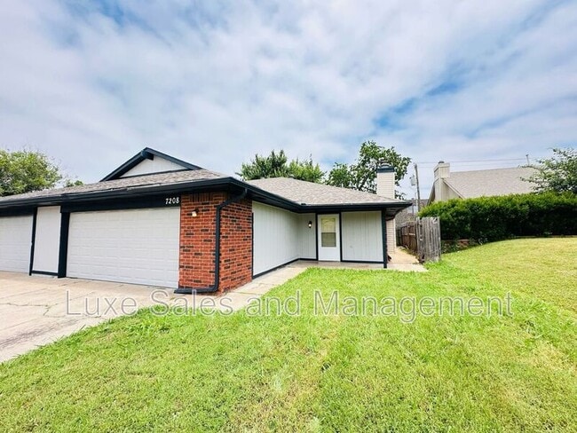 Primary Photo - 7208 Kings Manor Ct