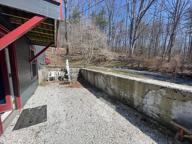 Building Photo - 182 Division St