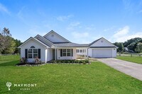 Building Photo - 1236 Clearwater Dr