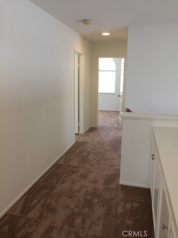 Building Photo - 2196 Rancho Hills Dr