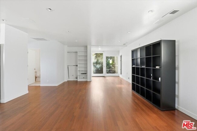 Building Photo - 109 Dudley Ave