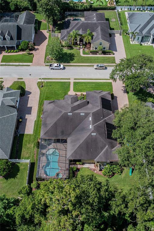 Building Photo - 6658 Cres Woods Cir