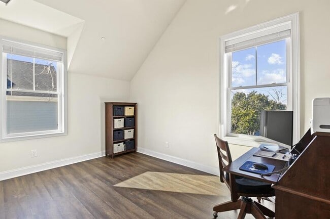 Building Photo - 782 Rutledge Ave