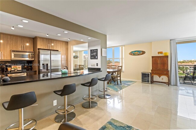 Building Photo - 3800 S Ocean Dr
