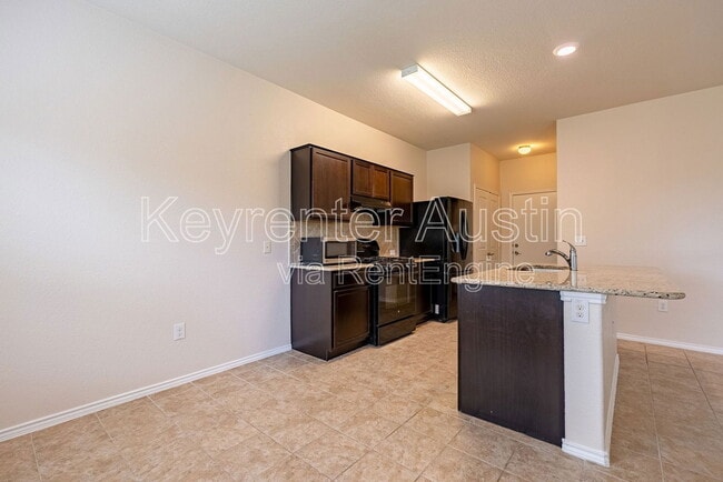 Building Photo - 10120 Crescendo Ln