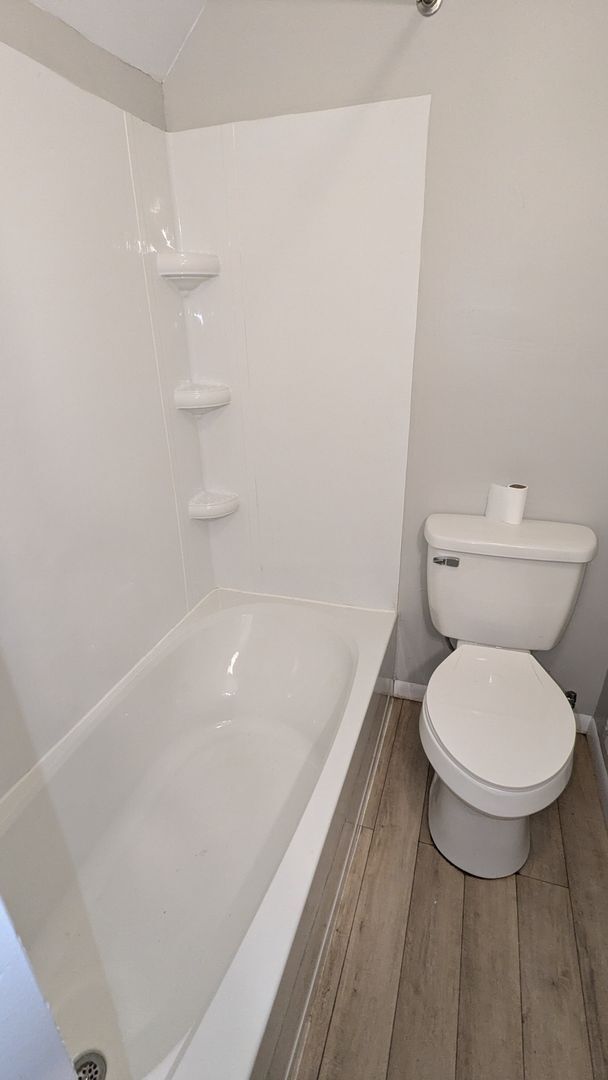 Building Photo - Newly renovated two-bedroom, one-bath home in Canton