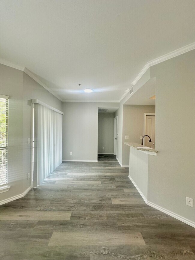 Building Photo - 1Bd/1Ba in Austin, TX! AVAILABLE MID OCTOB...