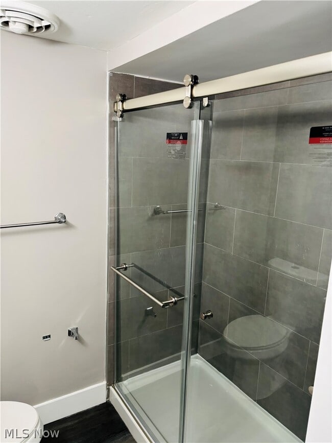 Building Photo - 21045 Southbend Cir