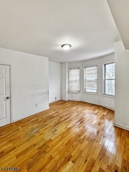 Building Photo - 81 Summer Ave