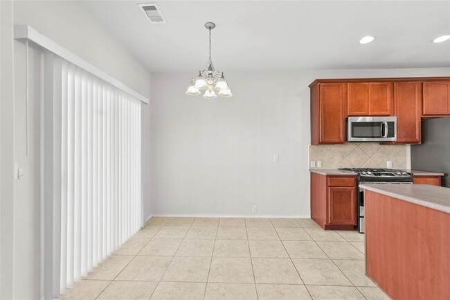 Building Photo - 13600 Breton Ridge St