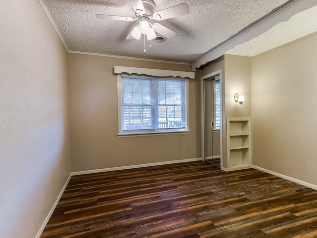 Building Photo - Beautiful 3 bed 2.5 bath home in the Country