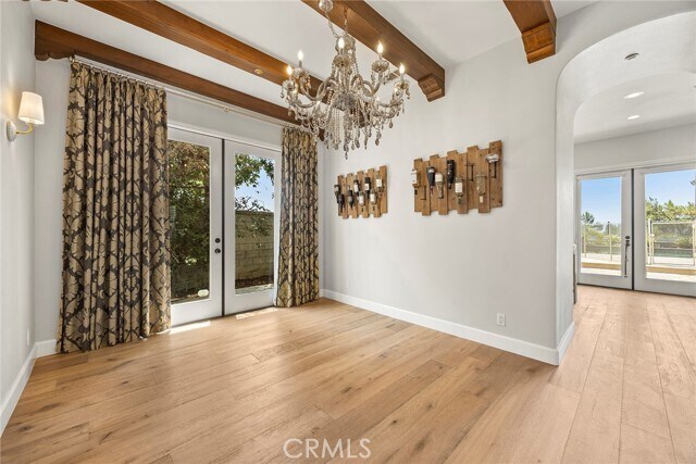 Building Photo - 18558 Oaklawn Ln