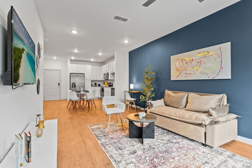 Building Photo - 14531 Star Water Rd