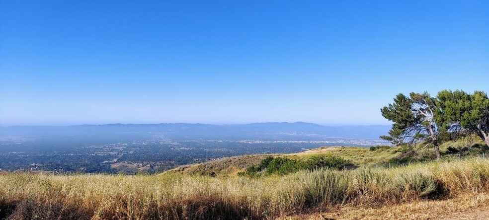 Building Photo - 17135 San Jose St