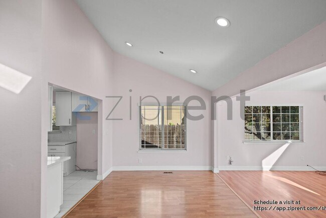 Building Photo - 1488 Gilbert Ave