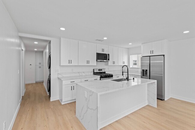 Building Photo - 4722 68th St