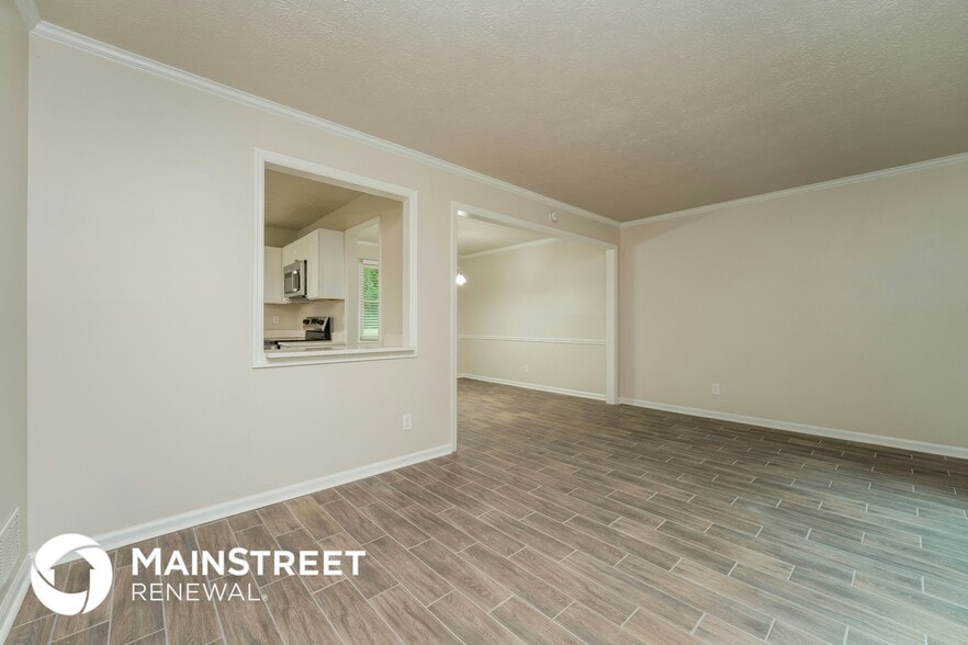Building Photo - 661 Raven Springs Trail