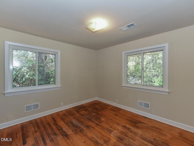 Building Photo - 4916 Western Blvd