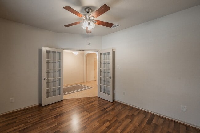 Building Photo - 12713 Diamond Peak Dr