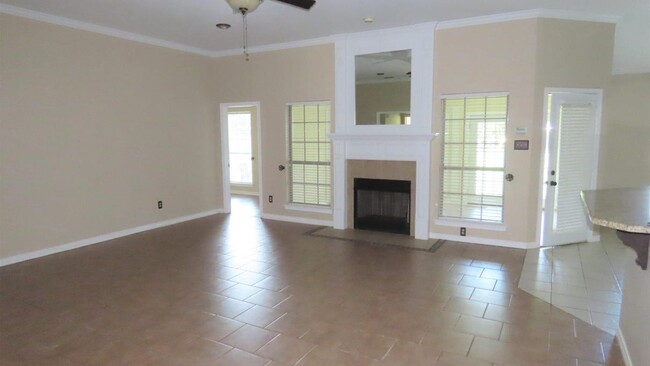 Building Photo - 21206 Altuda Ln