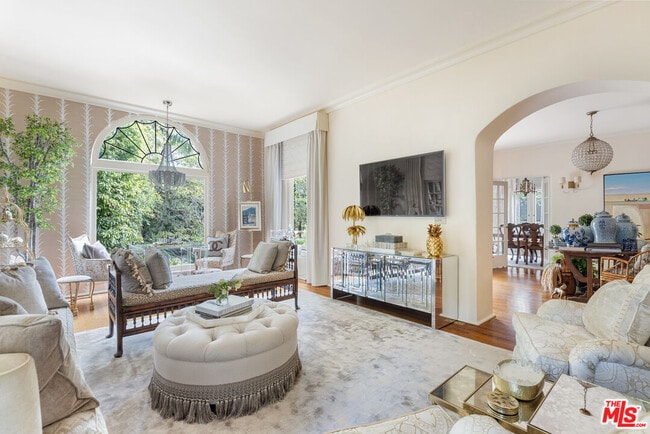 Building Photo - 175 W Channel Rd