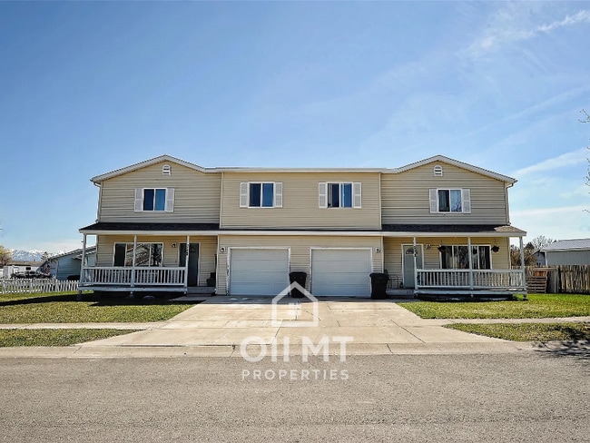 Building Photo - 1890 N Belmar Dr