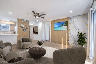 Building Photo - 3823 S Maryland Pkwy