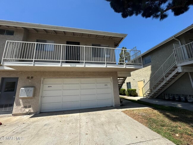 Building Photo - 2576 Sextant Ave