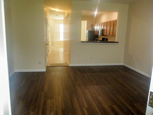 Building Photo - 156 Olde Towne Way