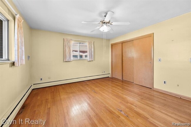 Building Photo - 26444 Doxtator St